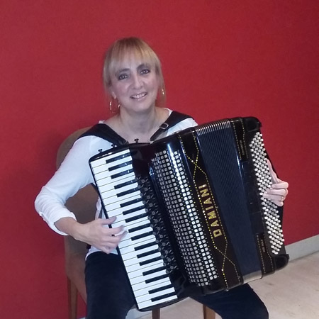 Elena Dominguez en Clases de Acordeón